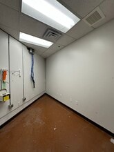 6115 Camp Bowie Blvd, Fort Worth, TX for lease Interior Photo- Image 2 of 4