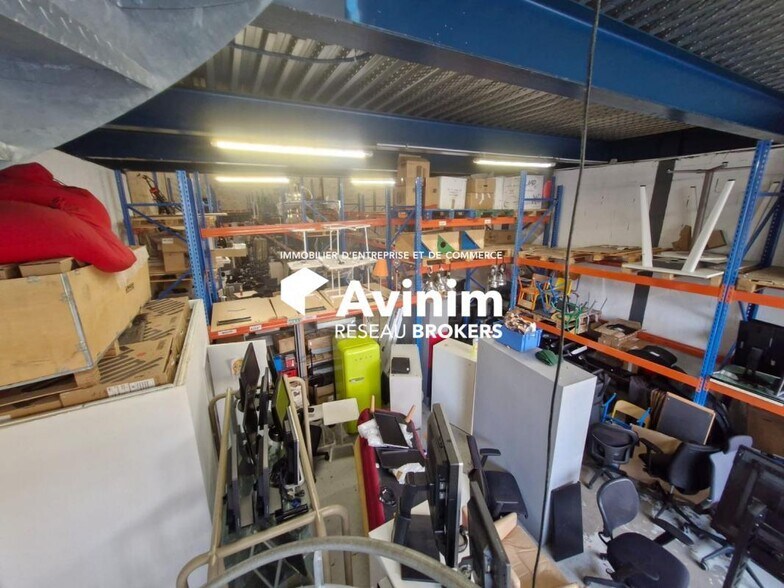 Industrial in Noisy Le Grand for lease - Interior Photo - Image 3 of 5