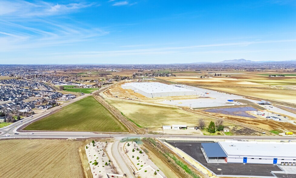 Ustick Rd & Midland Blvd, Nampa, ID for lease - Construction Photo - Image 1 of 6