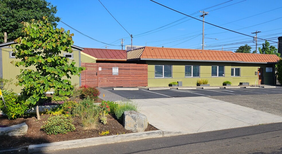 1832 N Lombard St, Portland, OR à vendre - Photo du bâtiment - Image 2 de 16