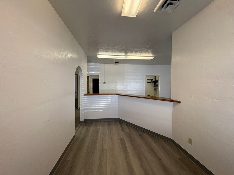 470 Camino El Estero, Monterey, CA à louer - Photo intérieure - Image 3 de 24