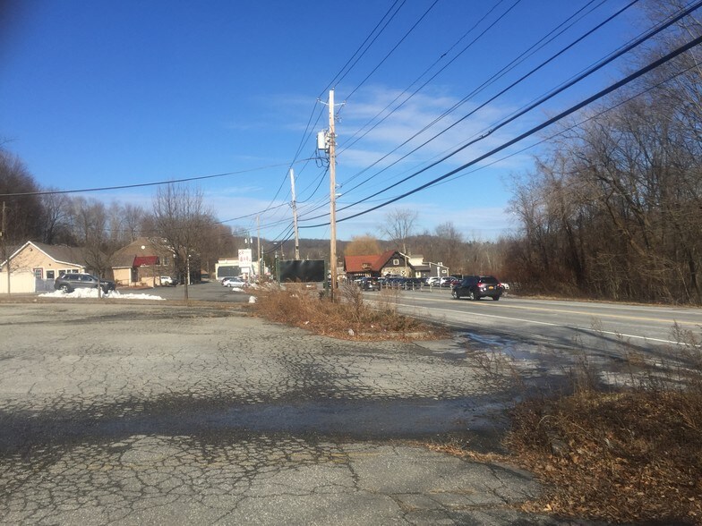 870 Route 6, Mahopac, NY à vendre - Autre - Image 3 de 6