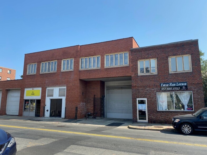 77-79 Ferry St, Everett, MA for sale - Building Photo - Image 1 of 1