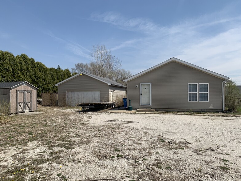 10137 W HWY 30, Wanatah, IN for sale - Building Photo - Image 3 of 5