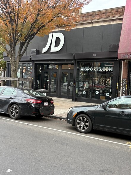 1645 Pitkin Ave, Brooklyn, NY for sale - Building Photo - Image 2 of 8