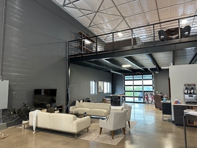 529 SH 46 E, Boerne, TX 78006 - Unité A05 -  - Photo intérieure - Image 1 of 7