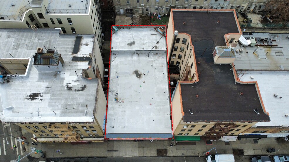 870 E Tremont Ave, Bronx, NY à vendre - Photo du bâtiment - Image 2 de 4