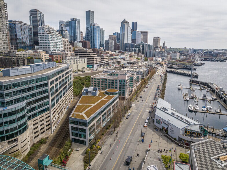 2200 Alaskan Way, Seattle, WA à louer - Photo du bâtiment - Image 2 de 11