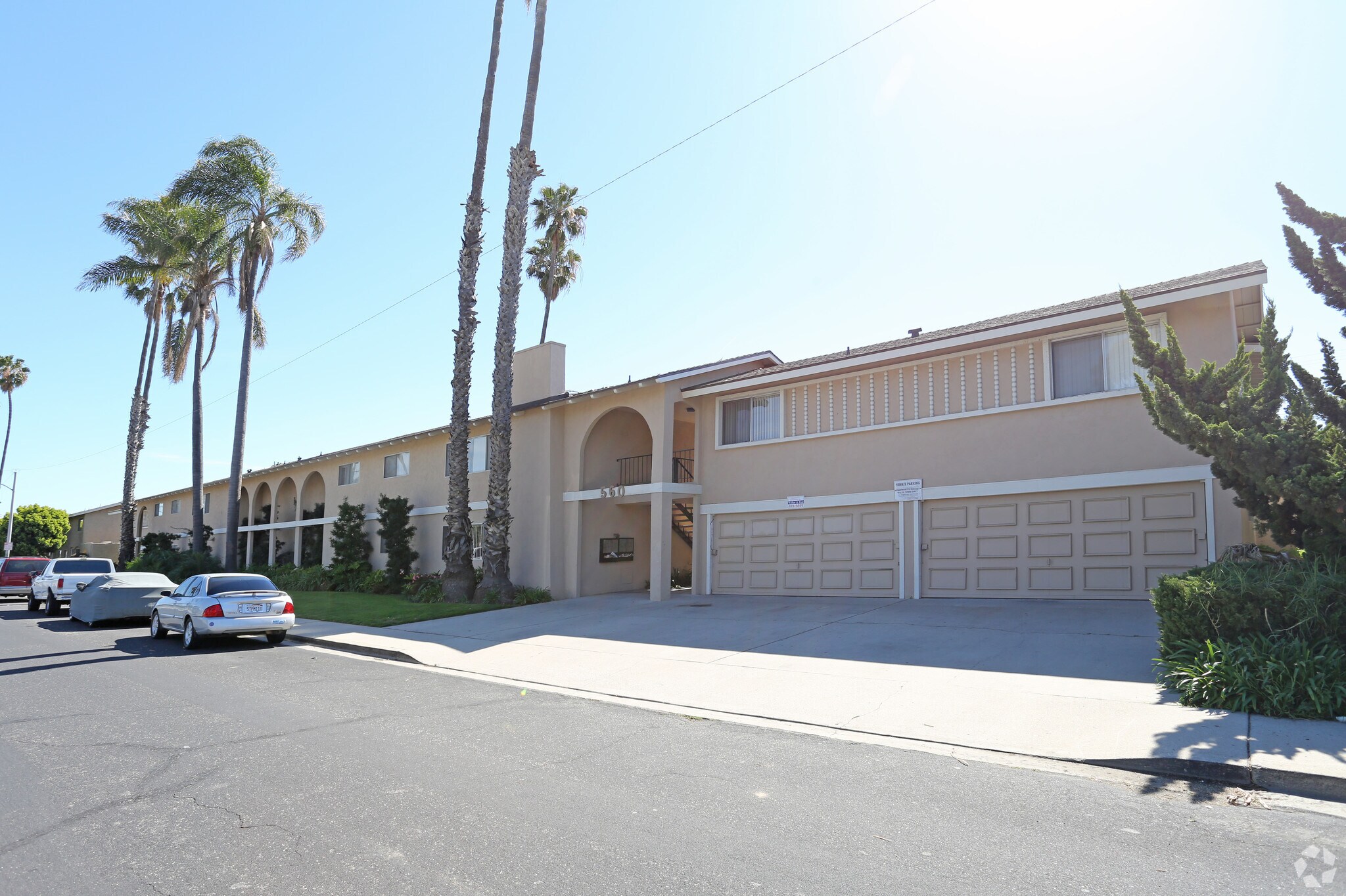 560 W Gonzales Rd, Oxnard, CA for sale Primary Photo- Image 1 of 6