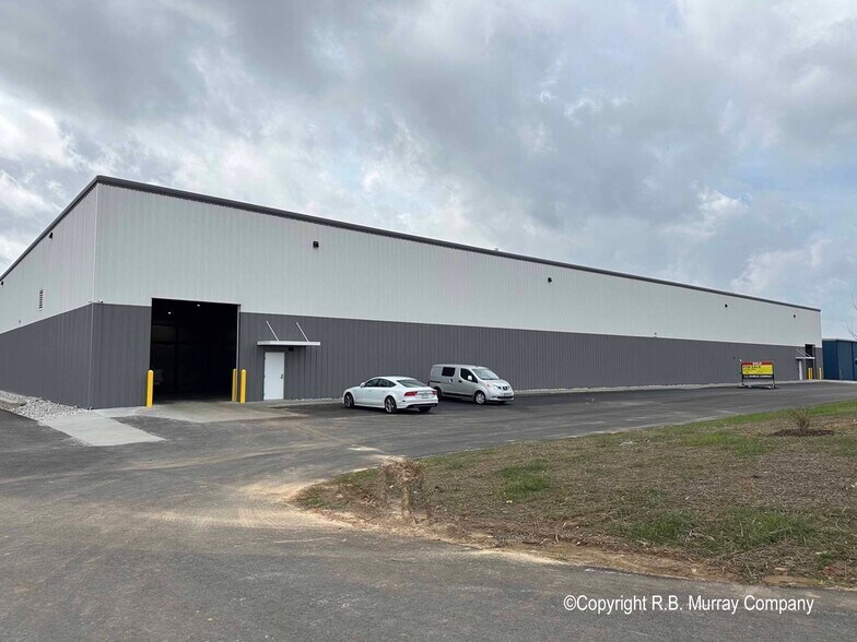 802 Lillian, Strafford, MO à louer - Photo du bâtiment - Image 2 de 14