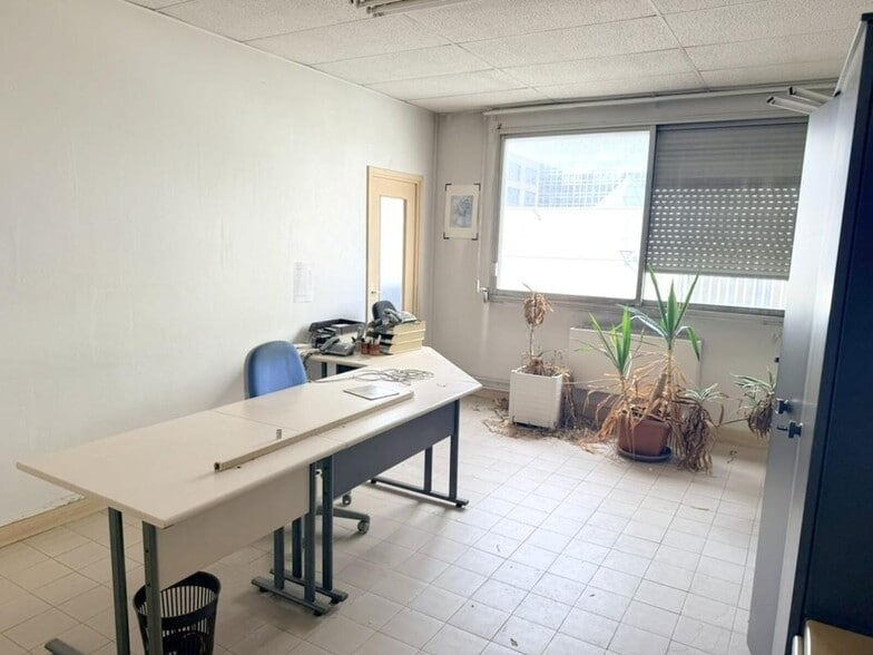 Bureau dans Asnières-sur-Seine à vendre - Photo intérieure - Image 3 de 11