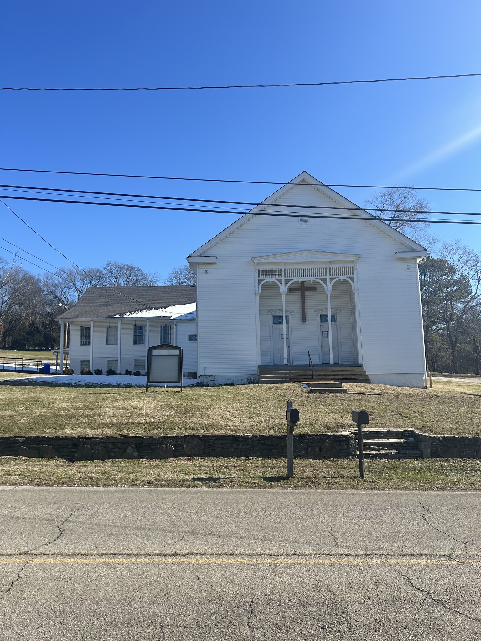 2720 Fly Rd, Santa Fe, TN for sale Primary Photo- Image 1 of 18
