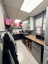 49-63 Union St, Newton Center, MA for lease Interior Photo- Image 2 of 6