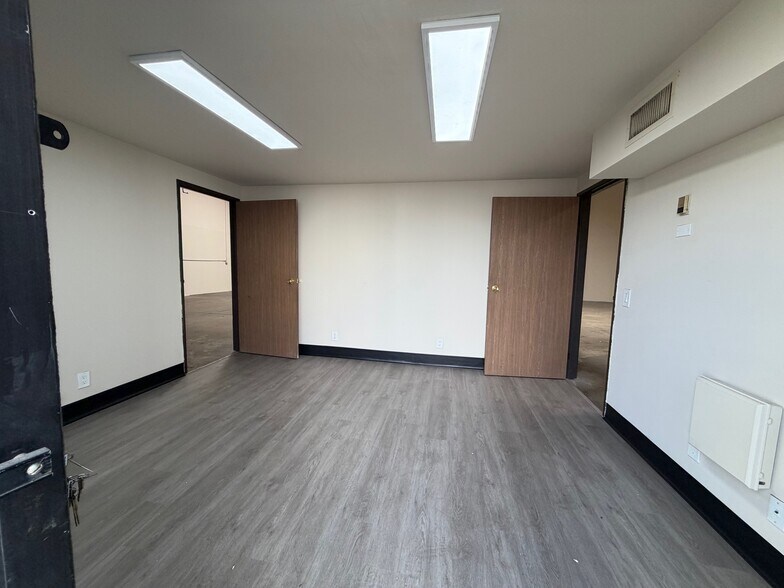 1440 Brooks St, Ontario, CA à louer - Photo du bâtiment - Image 2 de 4