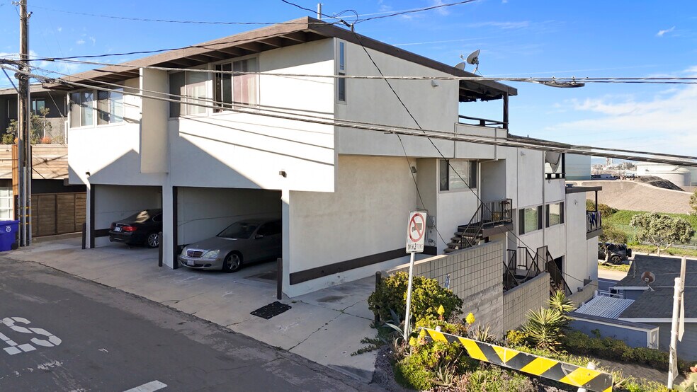 480 Rosecrans Ave, Manhattan Beach, CA à vendre - Photo du bâtiment - Image 3 de 12