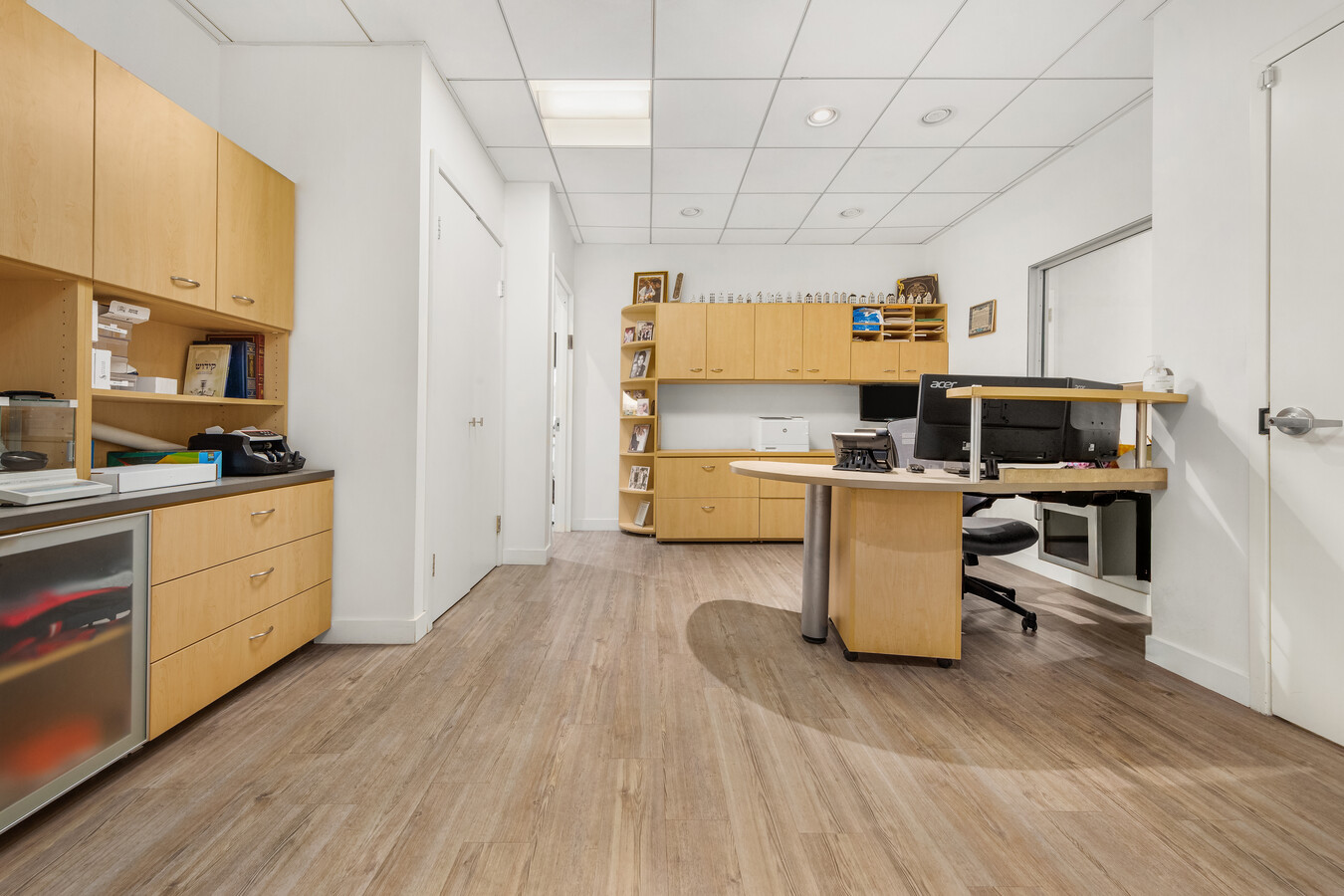 50 W 47th St, New York, NY 10036 - Unité 20E - - Photo intérieure - Image 2 of 6
