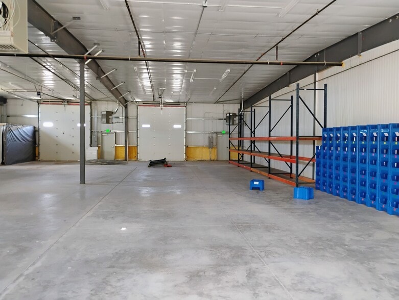 13790 E I-25 Frontage Rd, Longmont, CO for lease - Building Photo - Image 2 of 11