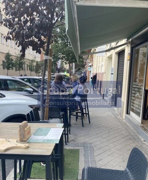 Retail in Madrid, Madrid for lease - Building Photo - Image 2 of 2