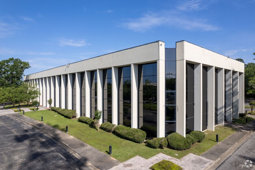 2551 W Executive Center Cir, Tallahassee, FL à louer - Photo du bâtiment - Image 3 de 18