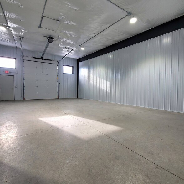 2975 Heartland Dr, Grand Forks, ND à vendre - Photo intérieure - Image 3 de 31