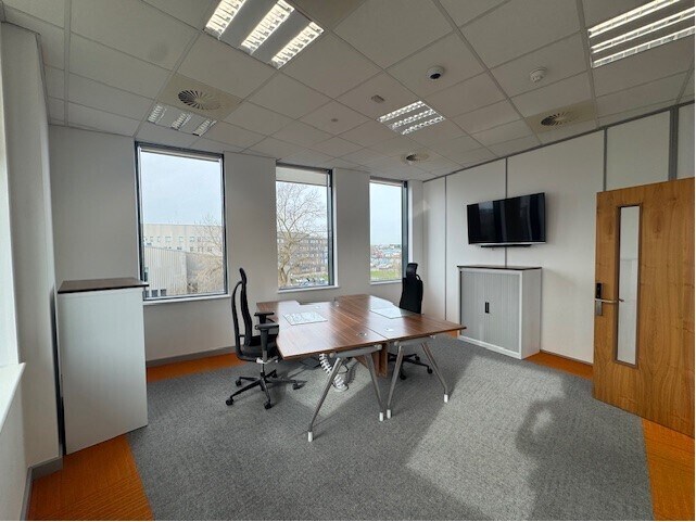 20 Hatherton St, Walsall à louer - Photo du bâtiment - Image 3 de 9