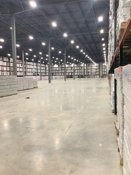 2349 Goshen Tpke, Scotchtown, NY for lease - Interior Photo - Image 3 of 4