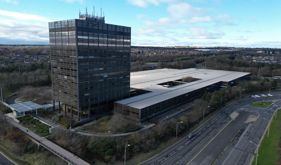 Washington Centre, Washington for lease - Building Photo - Image 2 of 3