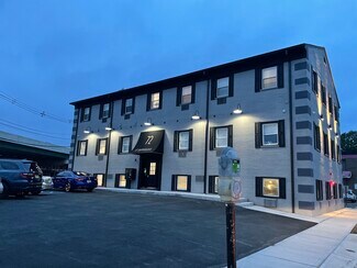 Plus de détails pour 72 Burroughs Pl, Bloomfield, NJ - Bureau/Commerce de détail à louer