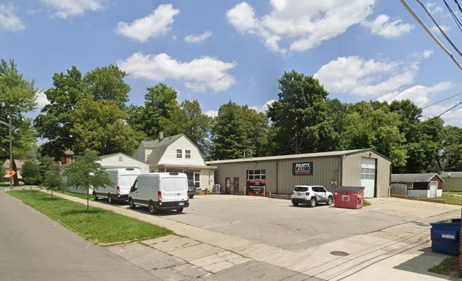 1020 Runnion Ave, Fort Wayne, IN for lease Primary Photo- Image 1 of 7