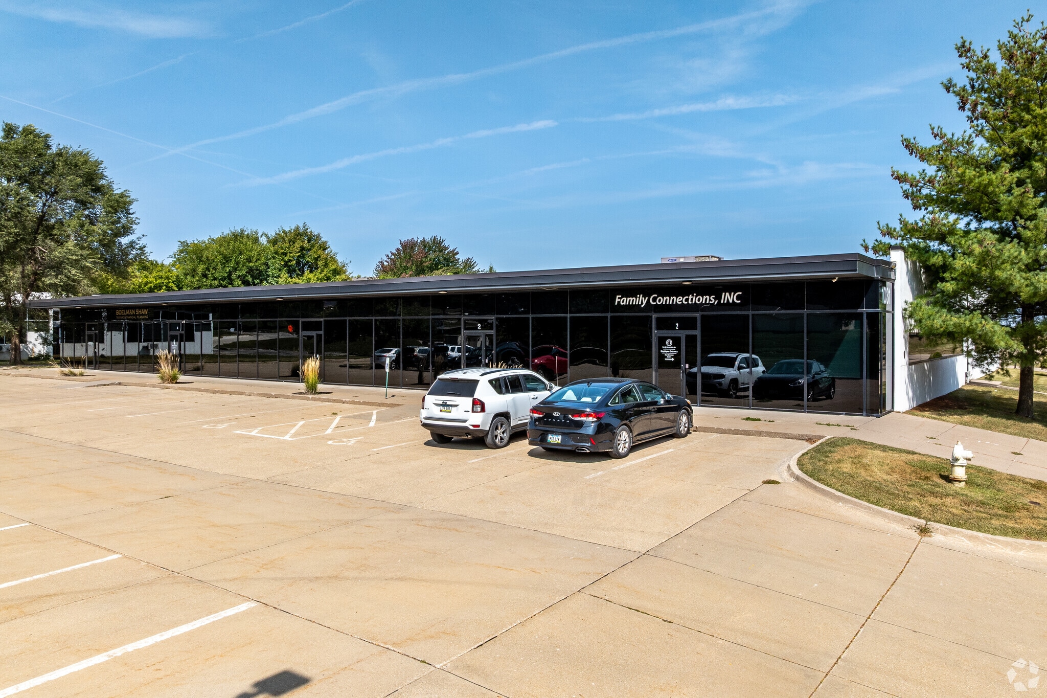1031 Office Park Rd, West Des Moines, IA for lease Primary Photo- Image 1 of 6