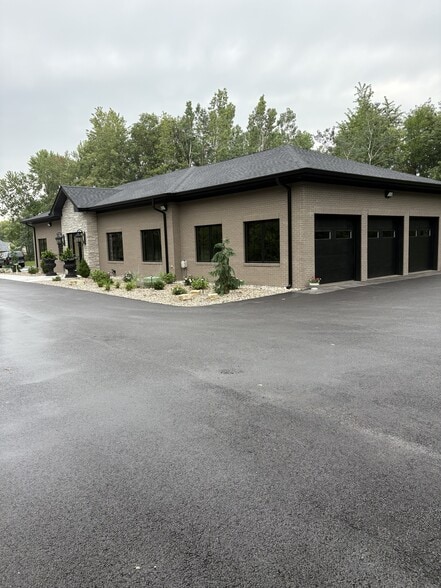 1139 Caroline Ave, Schererville, IN for sale - Building Photo - Image 3 of 6