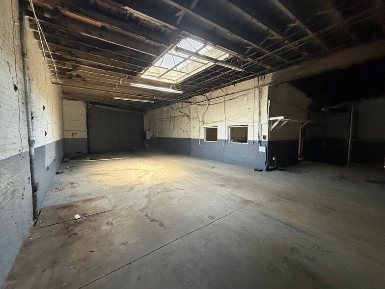 802-804 Jamaica Ave, Brooklyn, NY for lease - Building Photo - Image 3 of 7