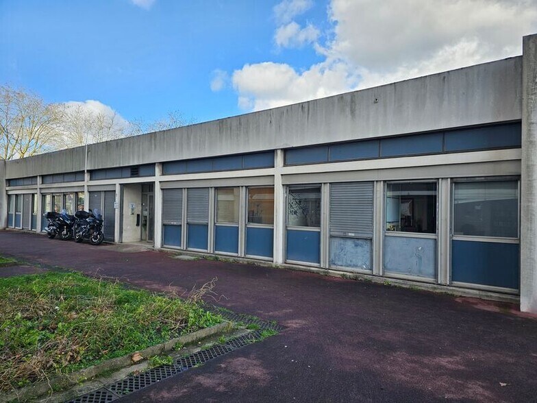 1 Avenue Georges Duhamel, Créteil à vendre - Photo du bâtiment - Image 1 de 10