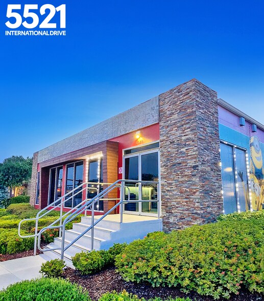 5403 International Dr, Orlando, FL à louer - Photo du bâtiment - Image 1 de 7