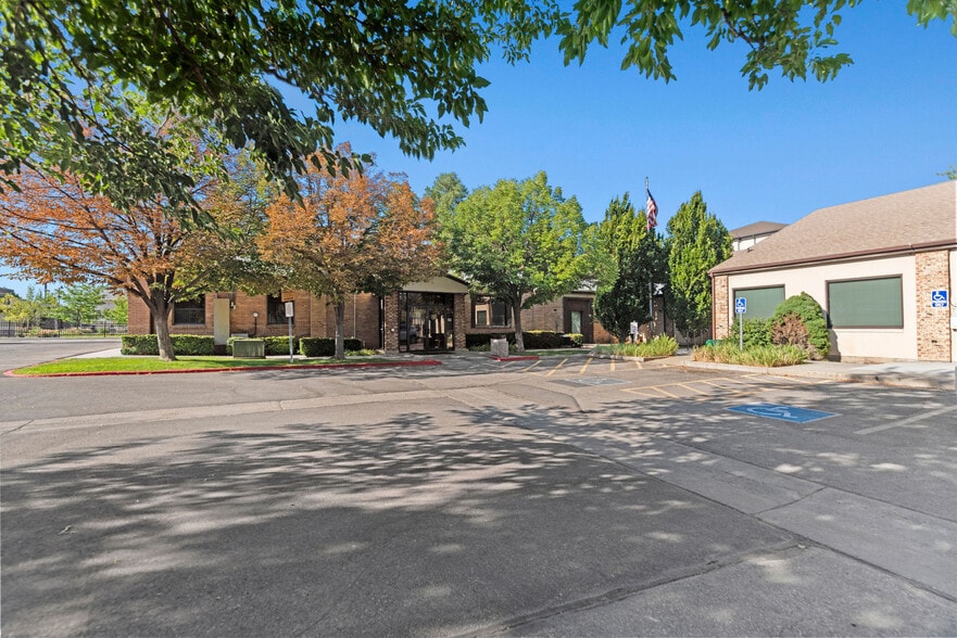 1776 S West Temple, Salt Lake City, UT for lease - Building Photo - Image 3 of 6