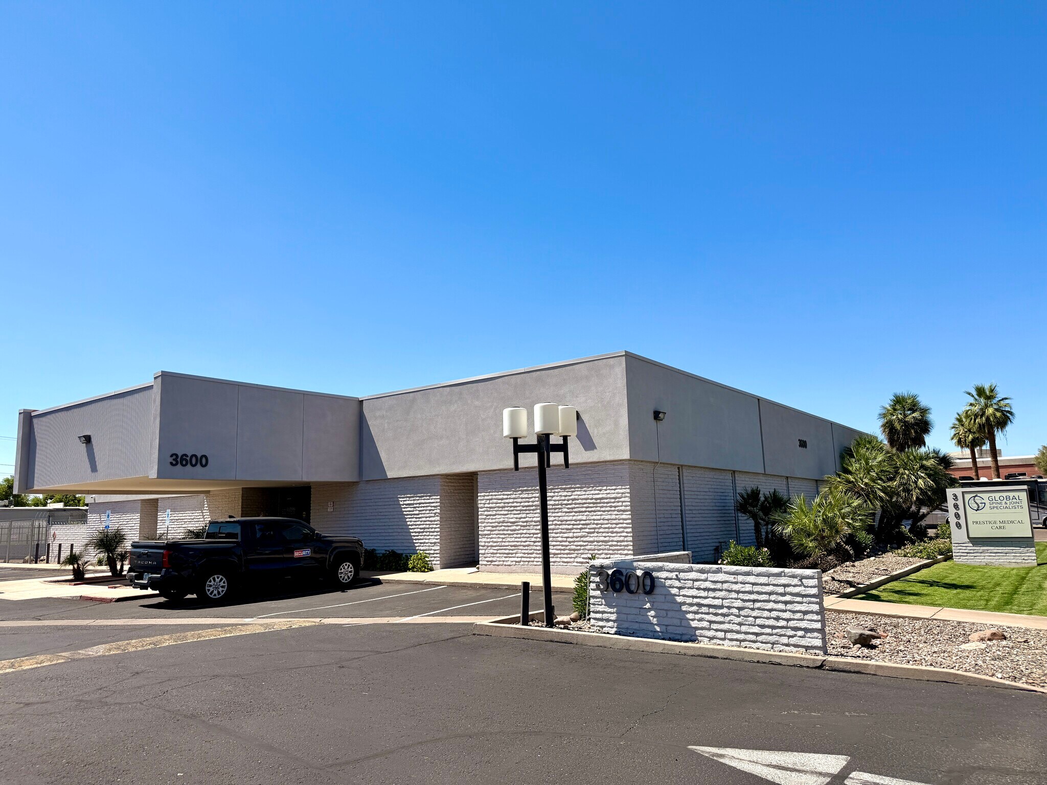 3600 N 3rd Ave, Phoenix, AZ à louer Photo du bâtiment- Image 1 de 10