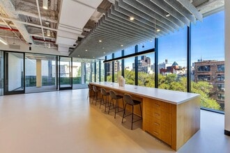 141 E Houston St, New York, NY à louer Photo intérieure- Image 1 de 6