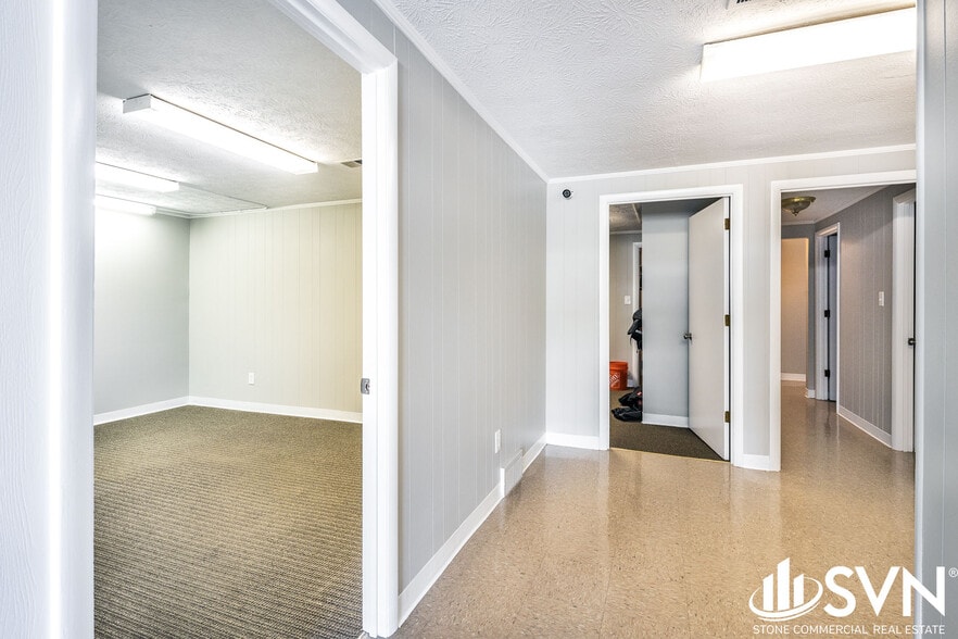 821 Porter Pl, Lexington, KY for lease - Building Photo - Image 3 of 11