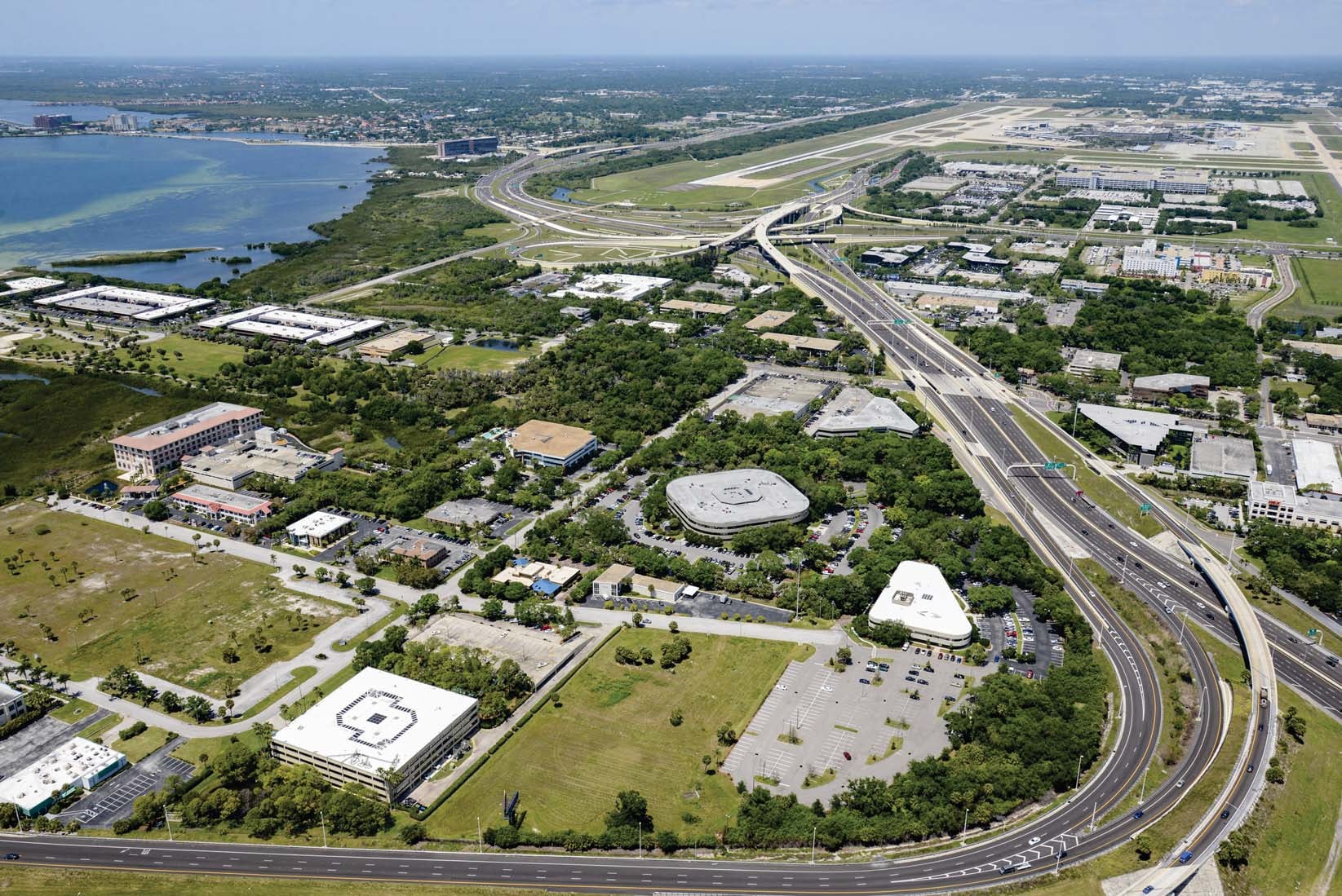 5404 Cypress Center Dr, Tampa, FL à louer Aérien- Image 1 de 2