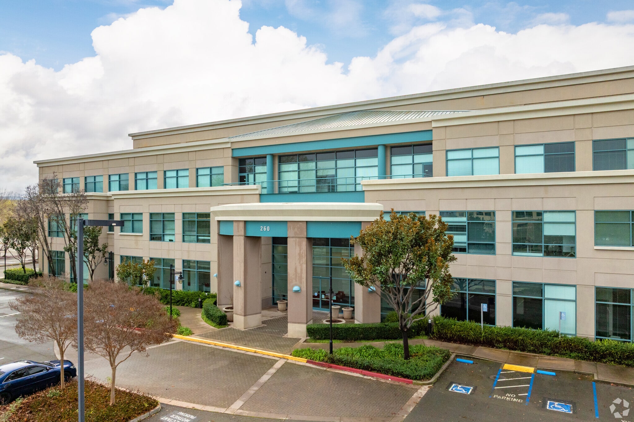 250 E Tasman Dr, San Jose, CA for sale Primary Photo- Image 1 of 4