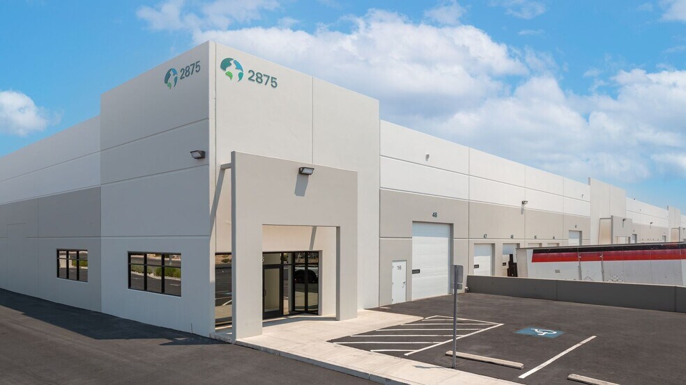 2875 N Lamb Blvd, Las Vegas, NV à louer - Photo du bâtiment - Image 3 de 6