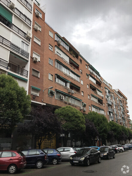 Calle Gandía, 3, Madrid, Madrid for sale - Building Photo - Image 2 of 2