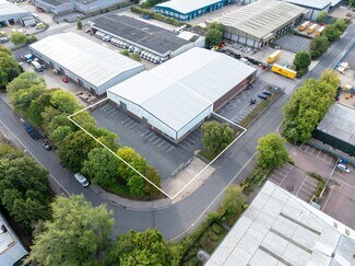 Plus de détails pour Majestic Rd, Nursling - Industriel à louer