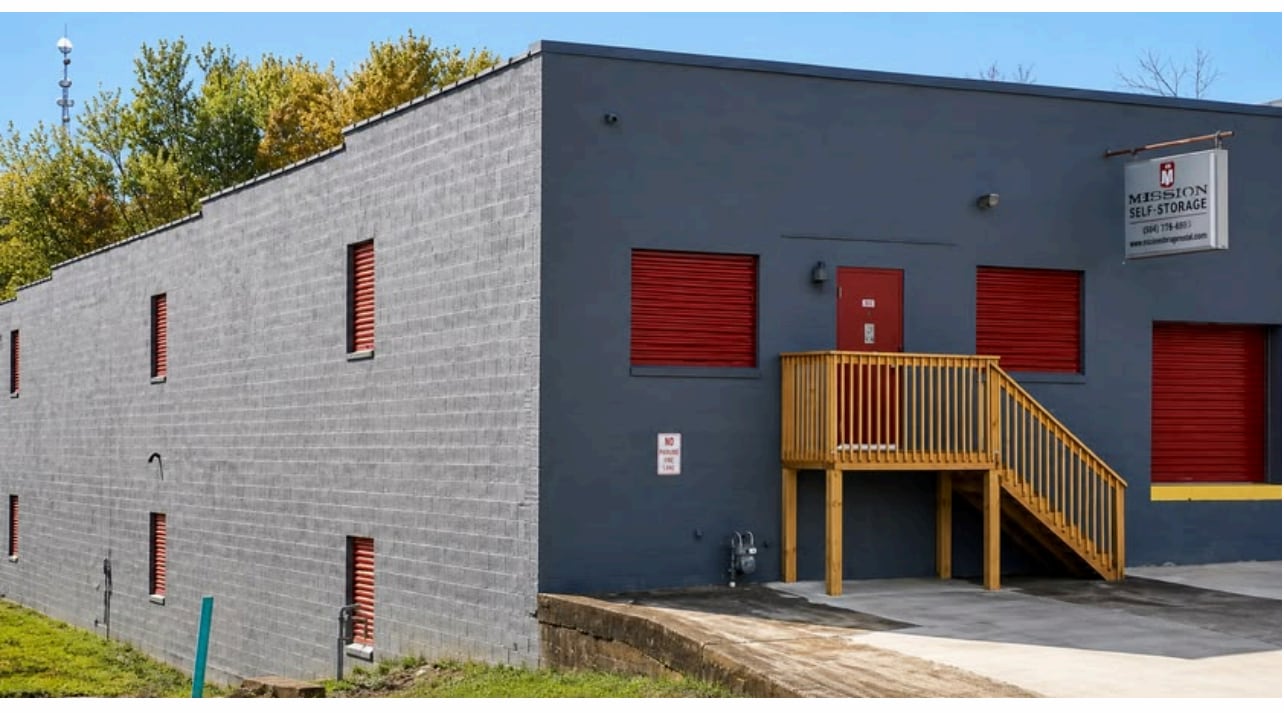 Self-Storage Portfolio portfolio of 2 properties for sale on LoopNet.ca Building Photo- Image 1 of 4