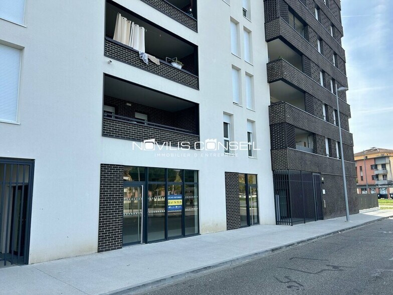 Bureau dans Colomiers à vendre - Photo du bâtiment - Image 1 de 3