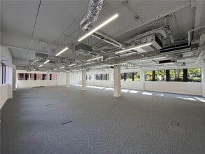 3 Queens Rd, Reading for lease Interior Photo- Image 2 of 6