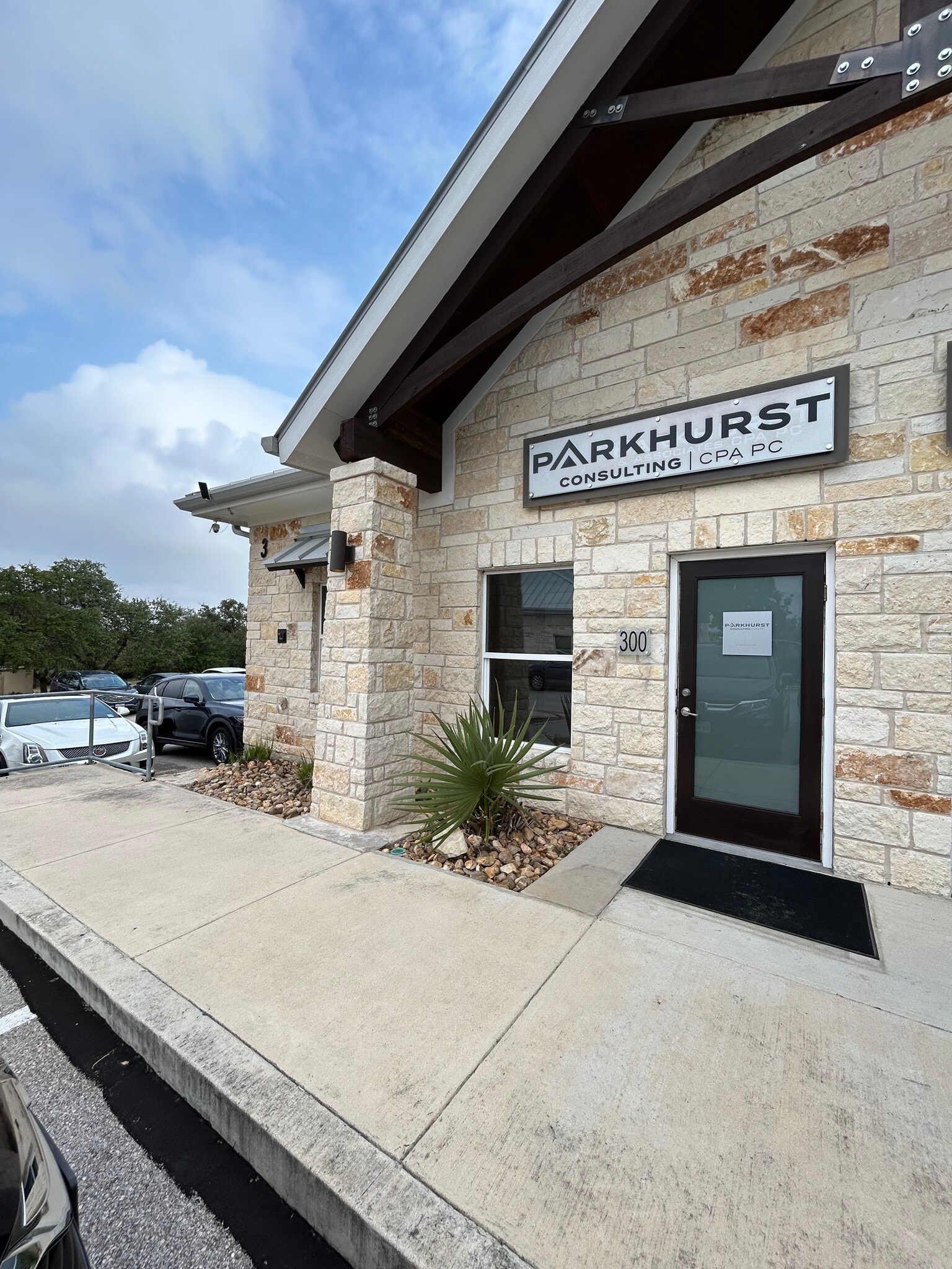 1603 Medical Pky, Cedar Park, TX à louer Photo du bâtiment- Image 1 de 8