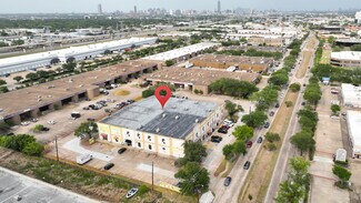 Plus de détails pour 7598 Harwin Dr, Houston, TX - Commerce de détail à louer