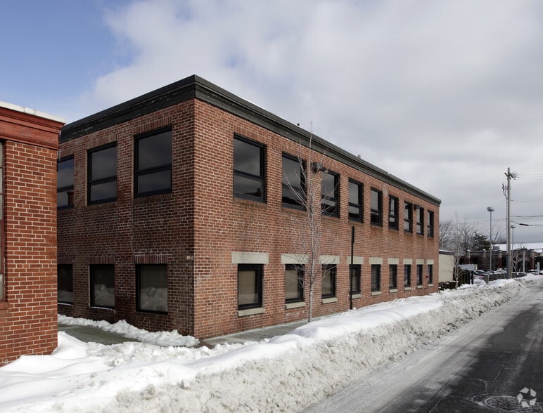 22 Baker St, Providence, RI for lease - Building Photo - Image 2 of 12