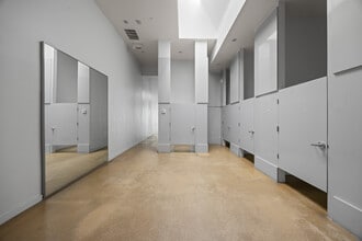 1241 3rd Street Promenade, Santa Monica, CA for lease Interior Photo- Image 2 of 6